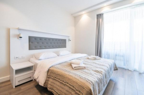 Sea View Studio Apt In Alliance Palace by Wehost